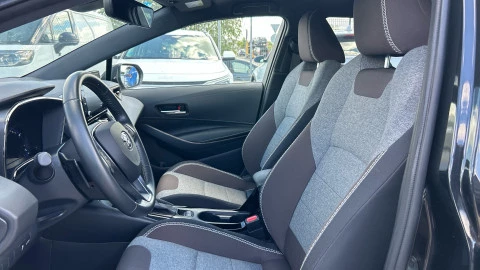 Toyota Corolla 2.0 180H TREK E-CVT TOURING SPORT