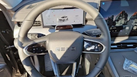 EBRO S800 1.6 TGDI Luxury 7 DCT