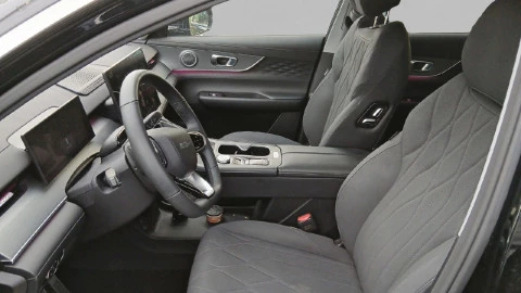 EBRO S800 1.6 TGDI Luxury 7 DCT