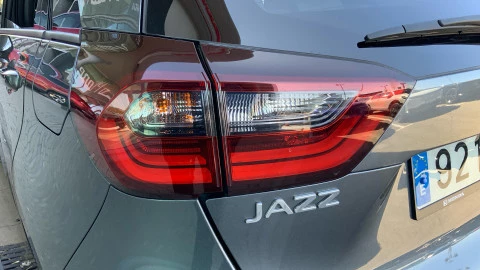 Honda Jazz 1.5 i-MMD EXECUTIVE