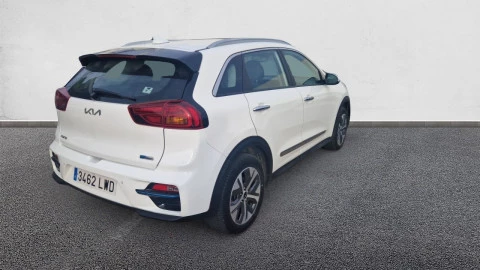 Kia e-Niro e-Niro 150kW Emotion (Long Range)