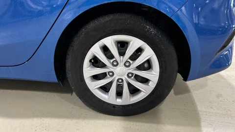 Kia Ceed 1.4 CVVT 74kW (100CV)