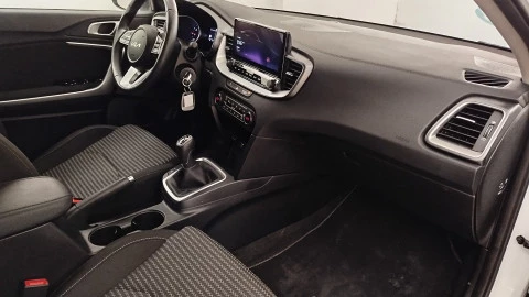 Kia Ceed 1.0 T-GDi 74kW (100CV) Drive