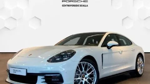 Porsche Panamera 4S