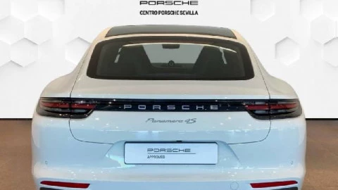 Porsche Panamera 4S