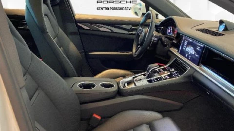 Porsche Panamera 4S