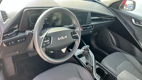 Kia Niro 1.6 GDi PHEV 135kW (183CV) Concept