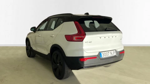 Volvo XC40 2.0 B3 G Black Edition Plus Auto