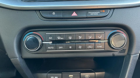 Kia Ceed 1.0 MHEV 88kW (120CV) Drive DCT