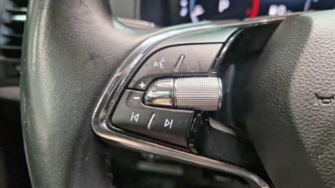 Skoda Karoq 2.0 TDI 110kW (150CV) DSG 4X4 Ambition
