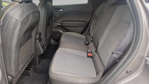 Renault Captur techno Eco-G 100cv (74 kW)