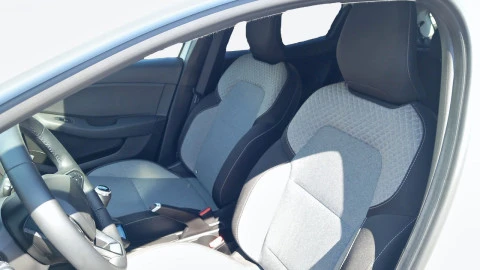 Renault Clio Evolution TCe 90 (67kw)