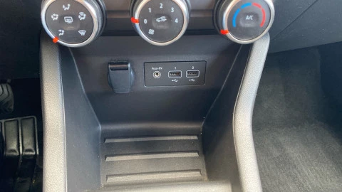 Renault Clio Equilibre TCe 67 kW (91CV)