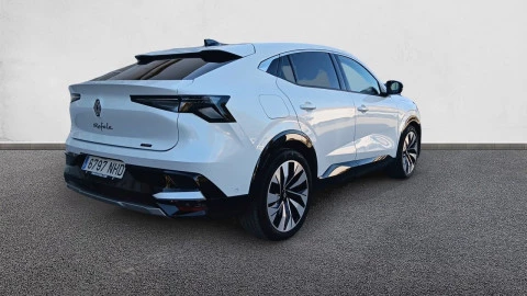 Renault Rafale Techno full hybrid E-Tech 200CV (147kW)