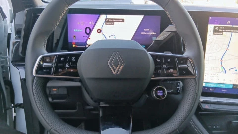Renault Rafale Techno full hybrid E-Tech 200CV (147kW)