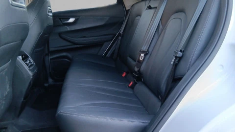 EBRO S400 1.5 DHE HEV Excellence CVT