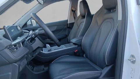 EBRO S400 1.5 DHE HEV Excellence CVT