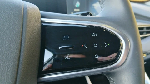 EBRO S400 1.5 DHE HEV Excellence CVT