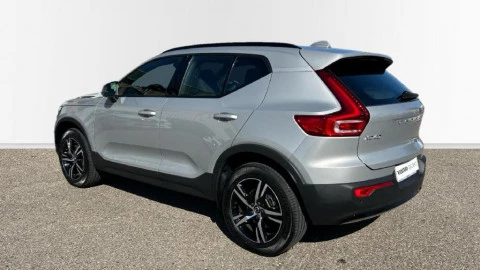 Volvo XC40 2.0 B3 G Plus Dark Auto