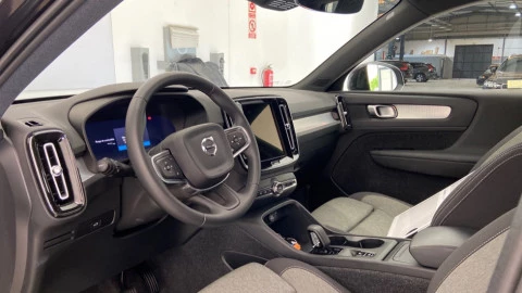 Volvo XC40 2.0 B3 G Core Auto