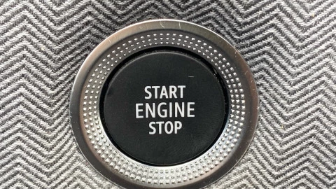 Renault Clio techno Eco-G 100cv (74kW)