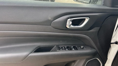 Jeep Compass eHybrid 1.5 MHEV 96kW Altitude Dct