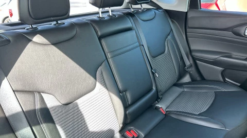 Jeep Compass eHybrid 1.5 MHEV 96kW Altitude Dct
