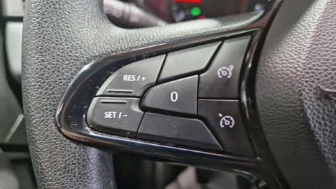 Renault Clio Intens Blue dCi 74kW (100CV)