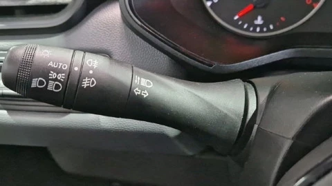 Renault Clio Intens Blue dCi 74kW (100CV)