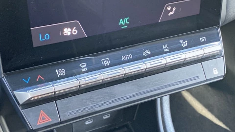 Renault Captur techno Eco-G 100cv (74 kW)