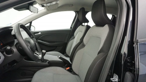 Renault Clio Evolution TCe 100 (74kw) GLP