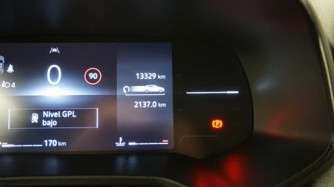 Renault Clio Evolution TCe 100 (74kw) GLP