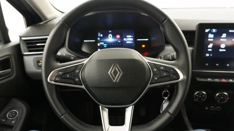 Renault Clio Evolution TCe 100 (74kw) GLP