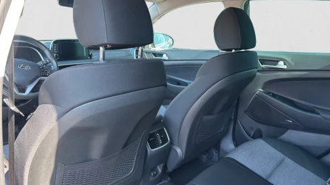 Hyundai Tucson Tecno 2WD Hyundai Tucson Tecno 2WD