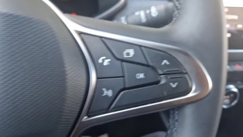 Renault Clio techno Eco-G 100cv (74kW)