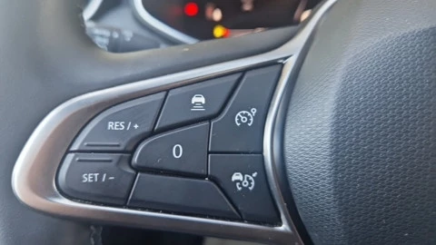 Renault Clio techno Eco-G 100cv (74kW)