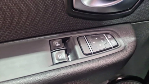 Renault Clio Limited TCe 66kW (90CV) GLP -18