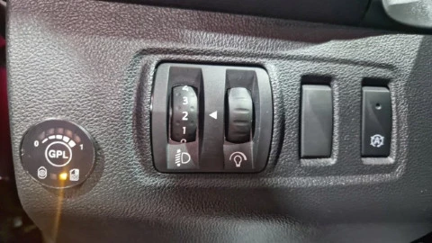 Renault Clio Limited TCe 66kW (90CV) GLP -18