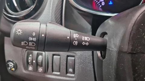 Renault Clio Limited TCe 66kW (90CV) GLP -18