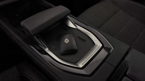 Renault Espace Techno E-Tech Hybrid