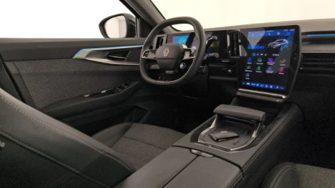 Renault Espace Techno E-Tech Hybrid