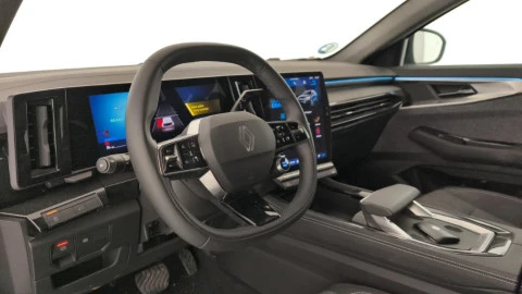 Renault Espace Techno E-Tech Hybrid