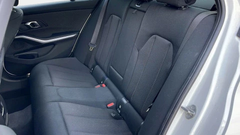 BMW Serie 3 318d Auto.