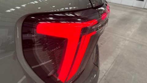 Lynk & Co 01 1.5 PHEV More 203 kW (276 CV)