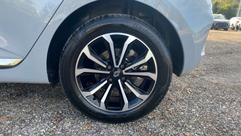 Renault Clio techno Eco-G 100cv (74kW)