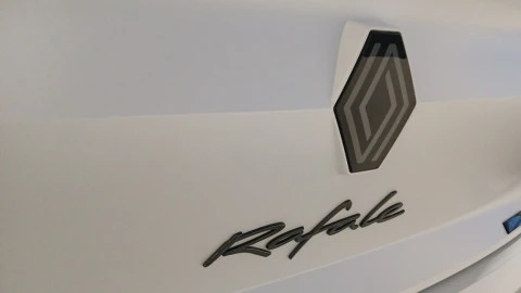 Renault Rafale Esprit Alpine full hybrid E-Tech 147kW