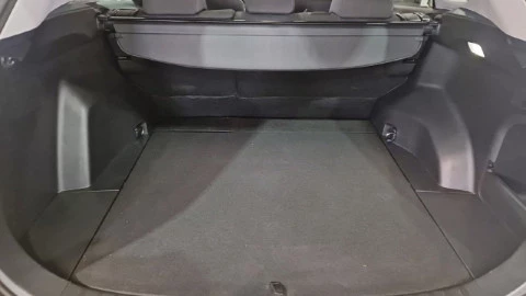 Toyota Rav4 2.5l 220H Advance