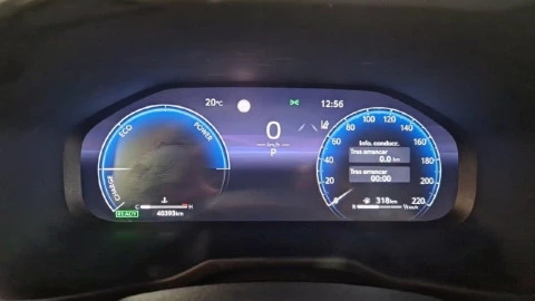 Toyota Rav4 2.5l 220H Advance