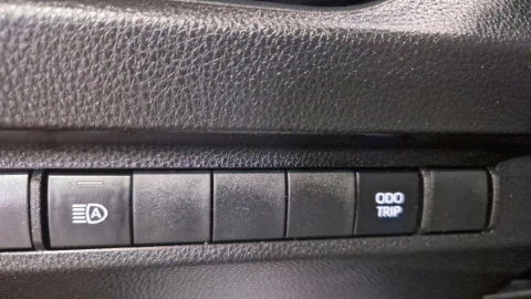 Toyota Rav4 2.5l 220H Advance