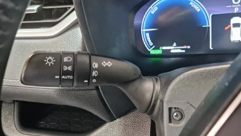 Toyota Rav4 2.5l 220H Advance